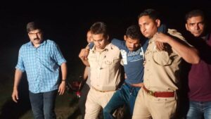 बदमाश से पुलिस की मुठभेड़