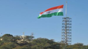 भारत की कूटनीतिक जीत, लंदन में भारतीय दूतावास पर फहराया गया बड़ा तिरंगा