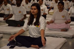 आईआईएमटी कॉलेज समूह में मना 9वां अंतर्राष्ट्रीय योग दिवस।